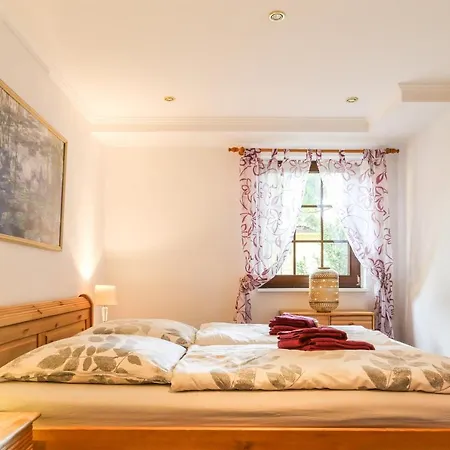 Дом отдыха Lilia - Das Charmante Ferienhaus Am See In
