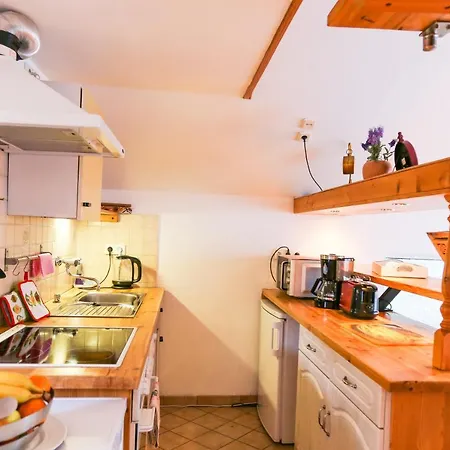 Lilia - Das Charmante Ferienhaus Am See In Потсдам